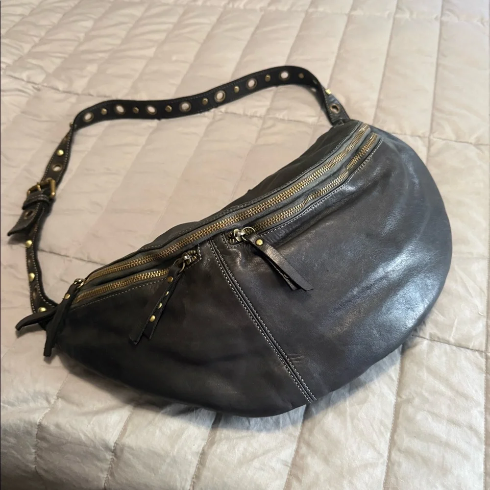 Free People Bolsa Nova leather sling bag - Picture 1 of 5